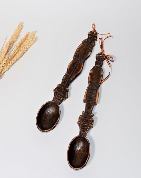 1614687587-32-LINGURA TARANI.jpg